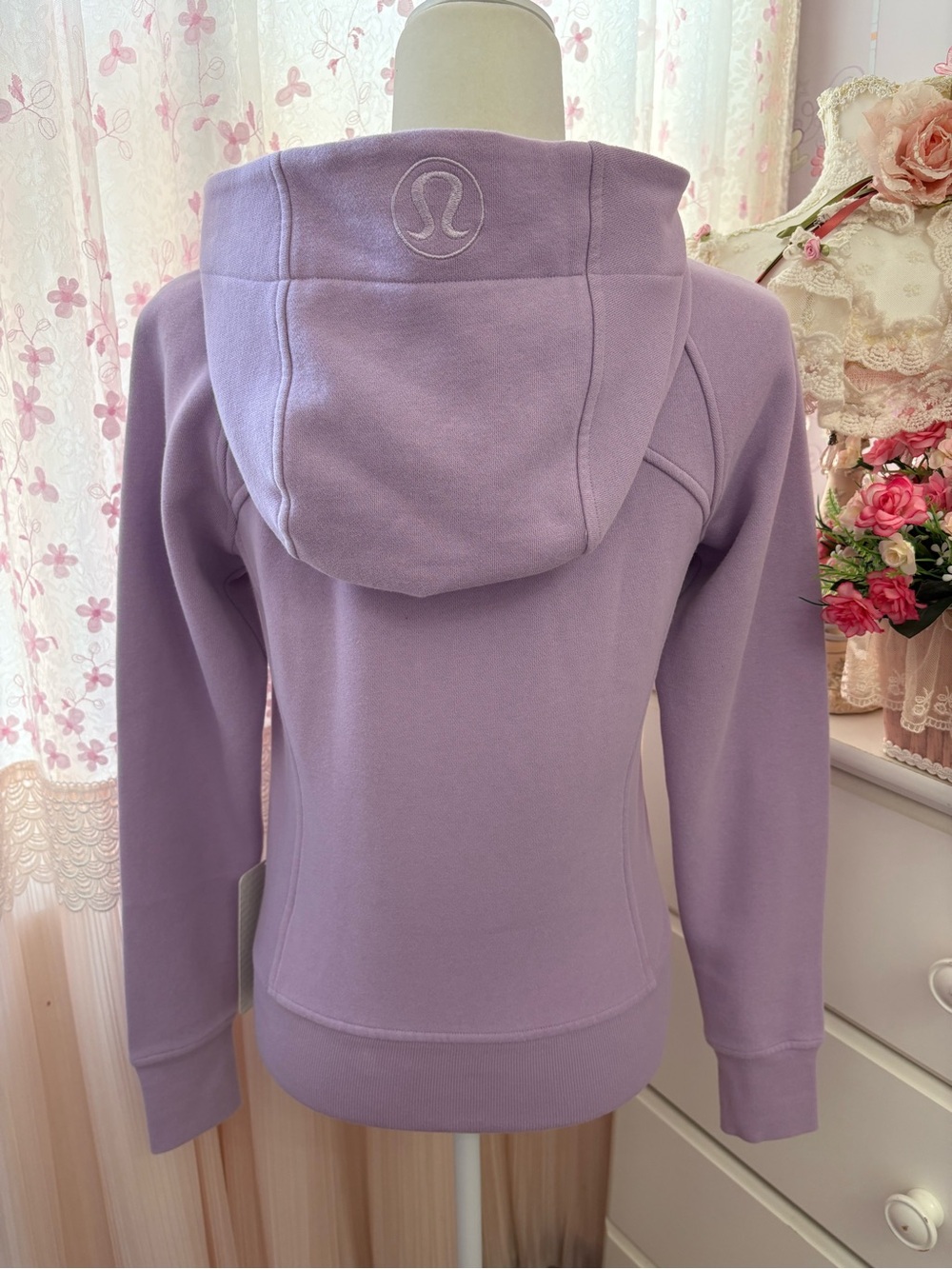 Lululemon Scuba Full Zip Hoodie - Picture 3 of 6